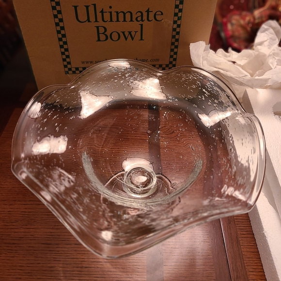 Southern Living Ultimate Glass Bowl - Picture 4 of 10